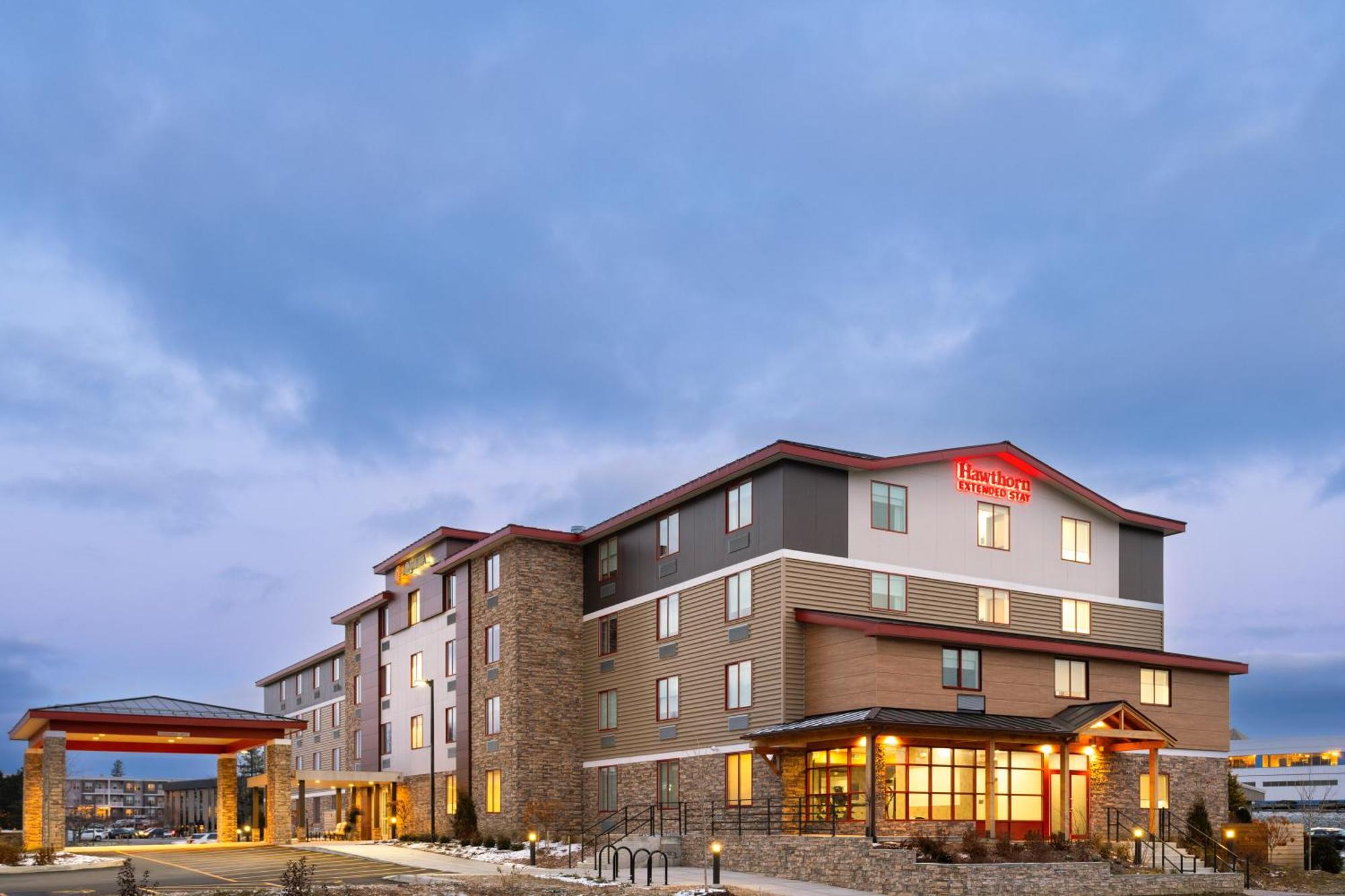 Hawthorn Extended Stay By Wyndham Williston Burlington מראה חיצוני תמונה